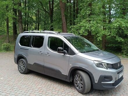 Серый Пежо Rifter, объемом двигателя 1.5 л и пробегом 76 тыс. км за 23167 $, фото 1 на Automoto.ua