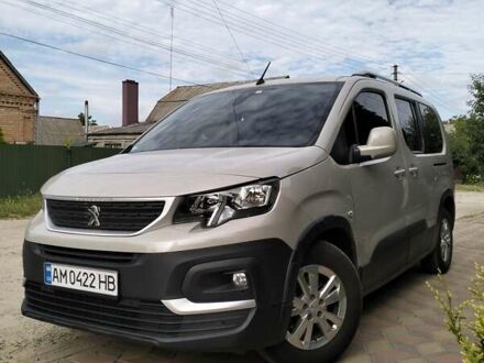 Сірий Пежо Rifter, об'ємом двигуна 1.5 л та пробігом 114 тис. км за 21200 $, фото 1 на Automoto.ua