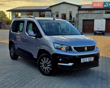 Серый Пежо Rifter, объемом двигателя 1.5 л и пробегом 194 тыс. км за 14900 $, фото 1 на Automoto.ua