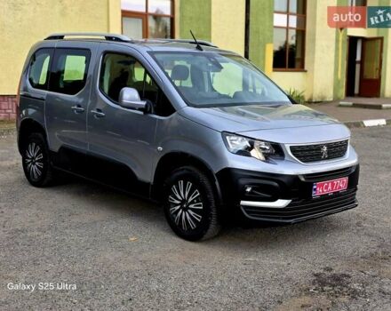 Серый Пежо Rifter, объемом двигателя 1.5 л и пробегом 195 тыс. км за 14300 $, фото 1 на Automoto.ua