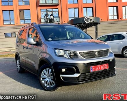Серый Пежо Rifter, объемом двигателя 1.5 л и пробегом 56 тыс. км за 18800 $, фото 1 на Automoto.ua