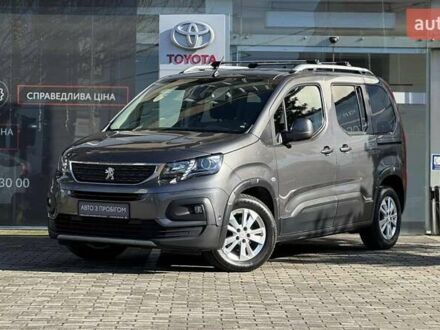 Серый Пежо Rifter, объемом двигателя 1.5 л и пробегом 147 тыс. км за 18001 $, фото 1 на Automoto.ua