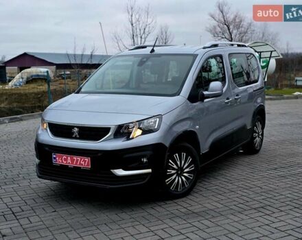 Сірий Пежо Rifter, об'ємом двигуна 1.5 л та пробігом 196 тис. км за 14300 $, фото 1 на Automoto.ua