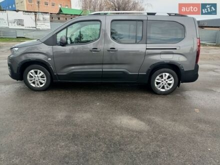 Сірий Пежо Rifter, об'ємом двигуна 1.5 л та пробігом 118 тис. км за 18700 $, фото 1 на Automoto.ua