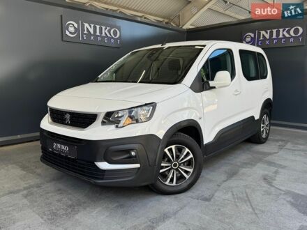 Серый Пежо Rifter, объемом двигателя 1.6 л и пробегом 138 тыс. км за 16500 $, фото 1 на Automoto.ua