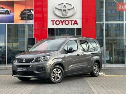 Серый Пежо Rifter, объемом двигателя 0 л и пробегом 47 тыс. км за 24640 $, фото 1 на Automoto.ua