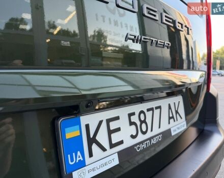 Зеленый Пежо Rifter, объемом двигателя 1.5 л и пробегом 31 тыс. км за 25700 $, фото 8 на Automoto.ua