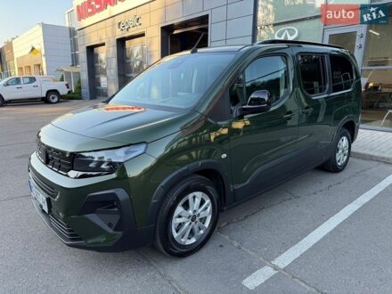 Зелений Пежо Rifter, об'ємом двигуна 1.5 л та пробігом 31 тис. км за 25700 $, фото 1 на Automoto.ua