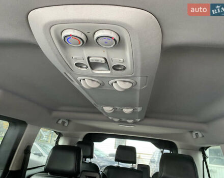 Бежевий Пежо Traveller, об'ємом двигуна 2 л та пробігом 175 тис. км за 24500 $, фото 9 на Automoto.ua