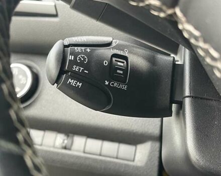 Коричневый Пежо Traveller, объемом двигателя 2 л и пробегом 120 тыс. км за 29500 $, фото 28 на Automoto.ua