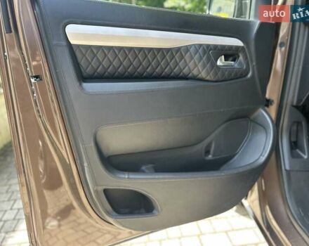 Коричневый Пежо Traveller, объемом двигателя 2 л и пробегом 118 тыс. км за 32500 $, фото 20 на Automoto.ua