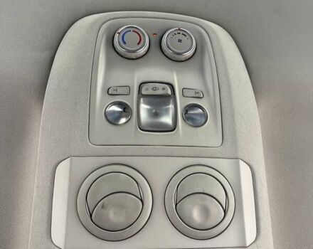 Коричневый Пежо Traveller, объемом двигателя 2 л и пробегом 120 тыс. км за 29500 $, фото 52 на Automoto.ua