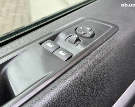 Пежо Traveller 2017 у Одесі на Automoto.ua Сірий Пежо Traveller, об'ємом двигуна 2 л та пробігом 175 тис. км за 24640 $, фото 11 на Automoto.ua