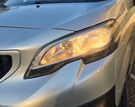 Серый Пежо Traveller, объемом двигателя 1.6 л и пробегом 218 тыс. км за 9200 $, фото 2 на Automoto.ua