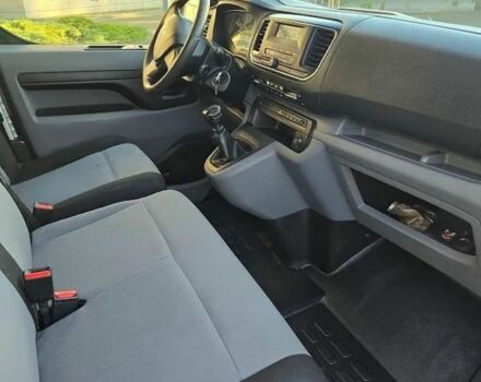 Серый Пежо Traveller, объемом двигателя 1.6 л и пробегом 218 тыс. км за 9200 $, фото 13 на Automoto.ua