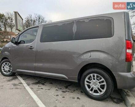Серый Пежо Traveller, объемом двигателя 2 л и пробегом 190 тыс. км за 20999 $, фото 2 на Automoto.ua