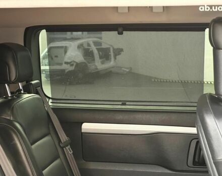 Пежо Traveller 2017 у Одесі на Automoto.ua Сірий Пежо Traveller, об'ємом двигуна 2 л та пробігом 175 тис. км за 24640 $, фото 18 на Automoto.ua