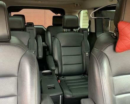 Серый Пежо Traveller, объемом двигателя 2 л и пробегом 145 тыс. км за 29500 $, фото 2 на Automoto.ua