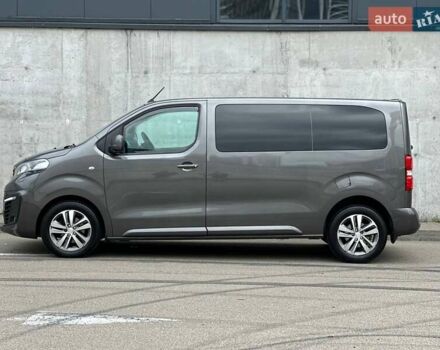 Серый Пежо Traveller, объемом двигателя 2 л и пробегом 170 тыс. км за 27500 $, фото 4 на Automoto.ua