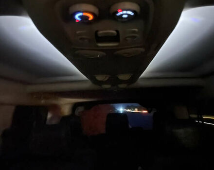 Сірий Пежо Traveller, об'ємом двигуна 2 л та пробігом 184 тис. км за 30200 $, фото 31 на Automoto.ua