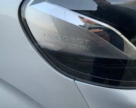 Сірий Пежо Traveller, об'ємом двигуна 2 л та пробігом 110 тис. км за 29900 $, фото 8 на Automoto.ua