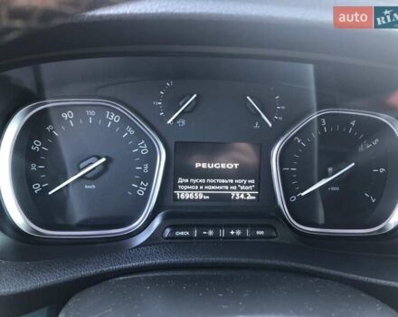 Пежо Traveller 2019 в Хмельницком на Automoto.ua Серый Пежо Traveller, объемом двигателя 2 л и пробегом 170 тыс. км за 26900 $, фото 9 на Automoto.ua