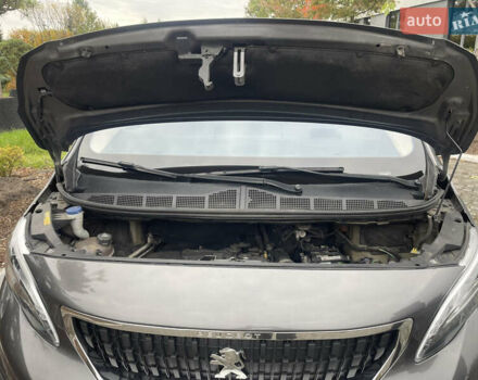 Сірий Пежо Traveller, об'ємом двигуна 2 л та пробігом 200 тис. км за 33000 $, фото 15 на Automoto.ua
