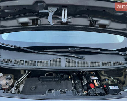 Серый Пежо Traveller, объемом двигателя 2 л и пробегом 75 тыс. км за 34500 $, фото 37 на Automoto.ua