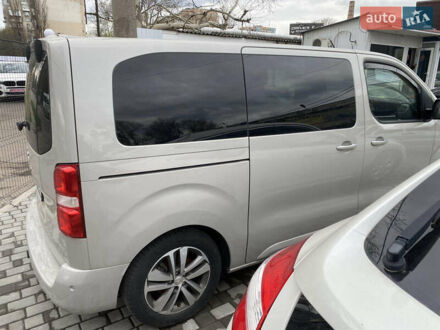 Серый Пежо Traveller, объемом двигателя 2 л и пробегом 175 тыс. км за 23900 $, фото 1 на Automoto.ua