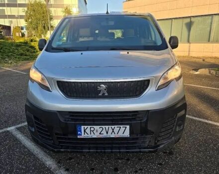 Серый Пежо Traveller, объемом двигателя 1.6 л и пробегом 218 тыс. км за 9200 $, фото 1 на Automoto.ua