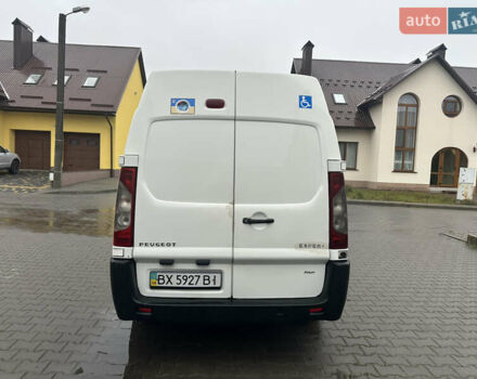 Белый Пежо Boxer, объемом двигателя 1.6 л и пробегом 300 тыс. км за 5400 $, фото 4 на Automoto.ua