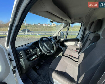 Білий Пежо Boxer, об'ємом двигуна 2 л та пробігом 120 тис. км за 12890 $, фото 6 на Automoto.ua