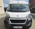Белый Пежо Boxer, объемом двигателя 2.2 л и пробегом 300 тыс. км за 15900 $, фото 1 на Automoto.ua