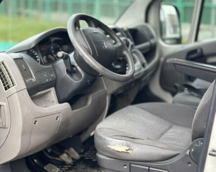 Белый Пежо Boxer, объемом двигателя 2.2 л и пробегом 400 тыс. км за 7500 $, фото 2 на Automoto.ua