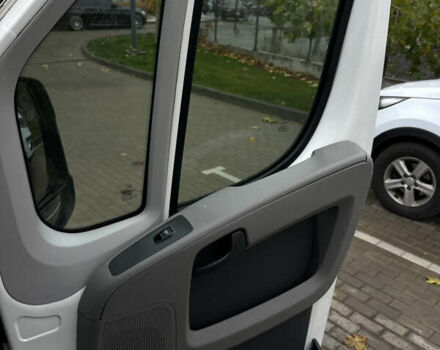 Белый Пежо Boxer, объемом двигателя 2.2 л и пробегом 260 тыс. км за 3500 $, фото 9 на Automoto.ua