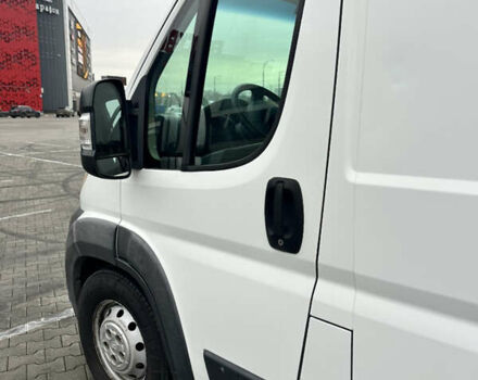 Белый Пежо Boxer, объемом двигателя 0 л и пробегом 282 тыс. км за 10000 $, фото 5 на Automoto.ua