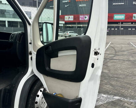Белый Пежо Boxer, объемом двигателя 0 л и пробегом 282 тыс. км за 10000 $, фото 19 на Automoto.ua