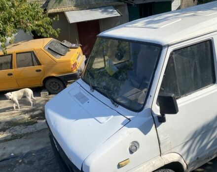 Белый Пежо Boxer, объемом двигателя 2.5 л и пробегом 140 тыс. км за 850 $, фото 6 на Automoto.ua