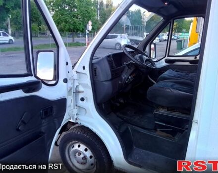 Білий Пежо Boxer, об'ємом двигуна 2.5 л та пробігом 0 тис. км за 2700 $, фото 5 на Automoto.ua