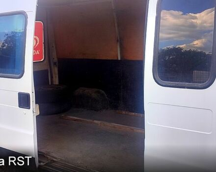 Белый Пежо Boxer, объемом двигателя 2.4 л и пробегом 450 тыс. км за 2400 $, фото 4 на Automoto.ua