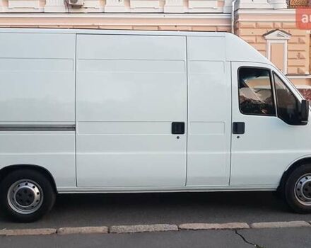 Белый Пежо Boxer, объемом двигателя 0 л и пробегом 250 тыс. км за 5600 $, фото 1 на Automoto.ua