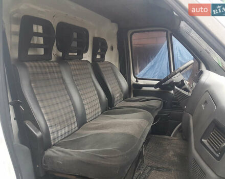 Белый Пежо Boxer, объемом двигателя 0 л и пробегом 250 тыс. км за 5600 $, фото 12 на Automoto.ua