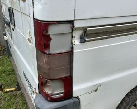 Белый Пежо Boxer, объемом двигателя 2.5 л и пробегом 600 тыс. км за 1600 $, фото 4 на Automoto.ua
