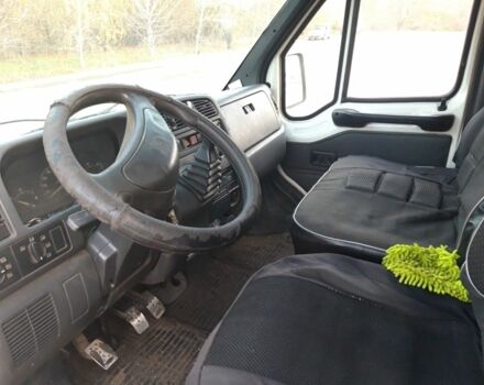 Белый Пежо Boxer, объемом двигателя 0 л и пробегом 680 тыс. км за 2500 $, фото 4 на Automoto.ua