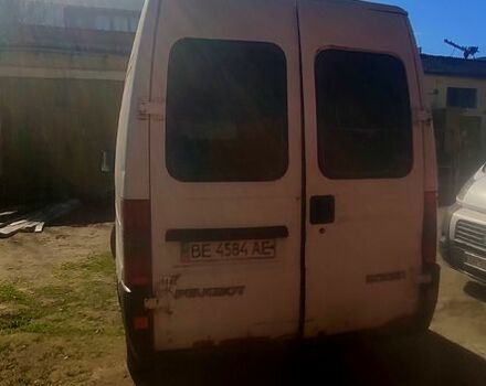 Белый Пежо Boxer, объемом двигателя 22 л и пробегом 268 тыс. км за 2200 $, фото 5 на Automoto.ua