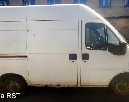 Белый Пежо Boxer, объемом двигателя 22 л и пробегом 268 тыс. км за 2200 $, фото 2 на Automoto.ua