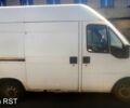 Белый Пежо Boxer, объемом двигателя 22 л и пробегом 268 тыс. км за 2200 $, фото 2 на Automoto.ua