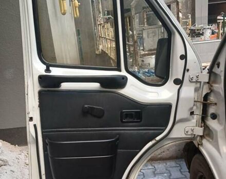 Белый Пежо Boxer, объемом двигателя 2.5 л и пробегом 500 тыс. км за 3499 $, фото 11 на Automoto.ua