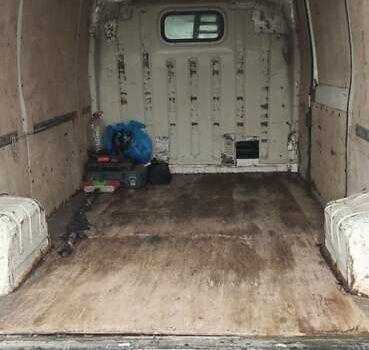 Білий Пежо Boxer, об'ємом двигуна 2.5 л та пробігом 400 тис. км за 2250 $, фото 18 на Automoto.ua