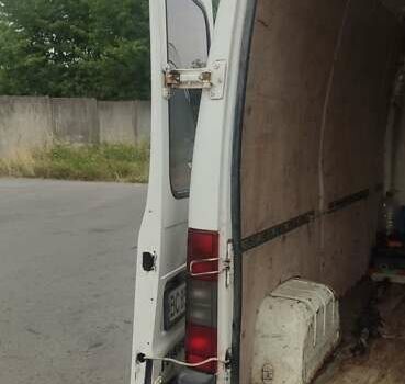 Білий Пежо Boxer, об'ємом двигуна 2.5 л та пробігом 400 тис. км за 2250 $, фото 23 на Automoto.ua